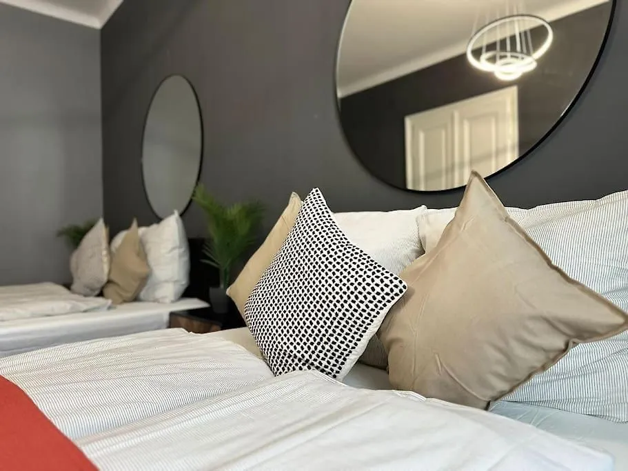 Spacious Living I Luxury Design Vienna